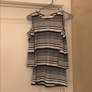 Off shoulder long sleeve T shirt blouse